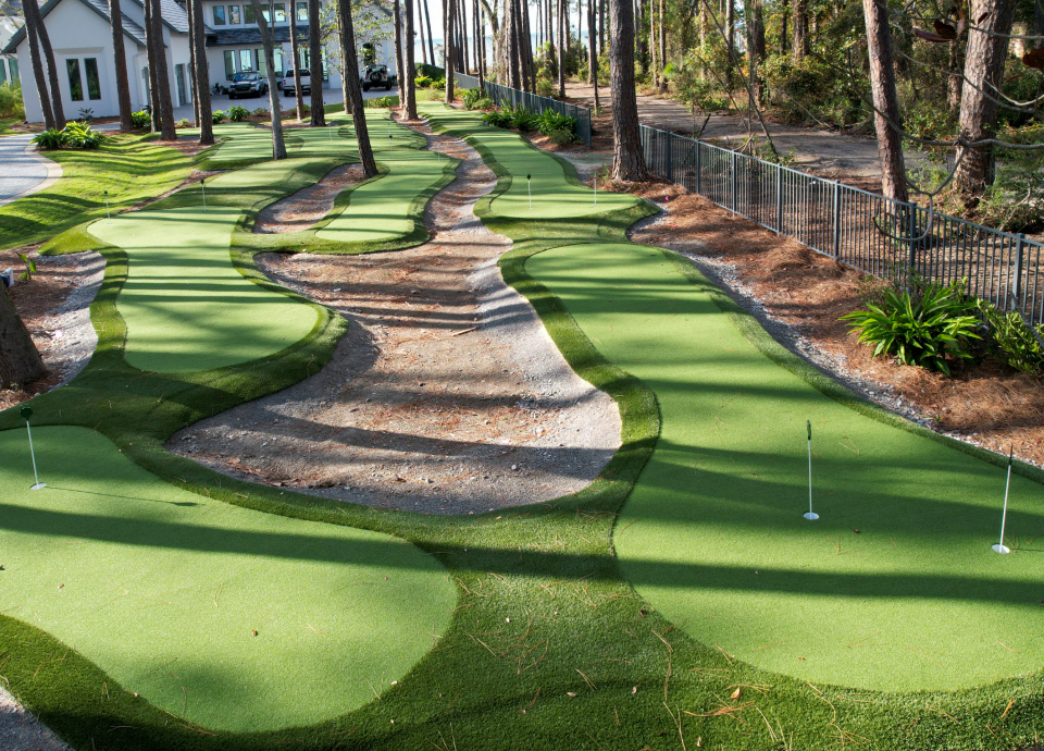 Backyard Chipping and Putting Course